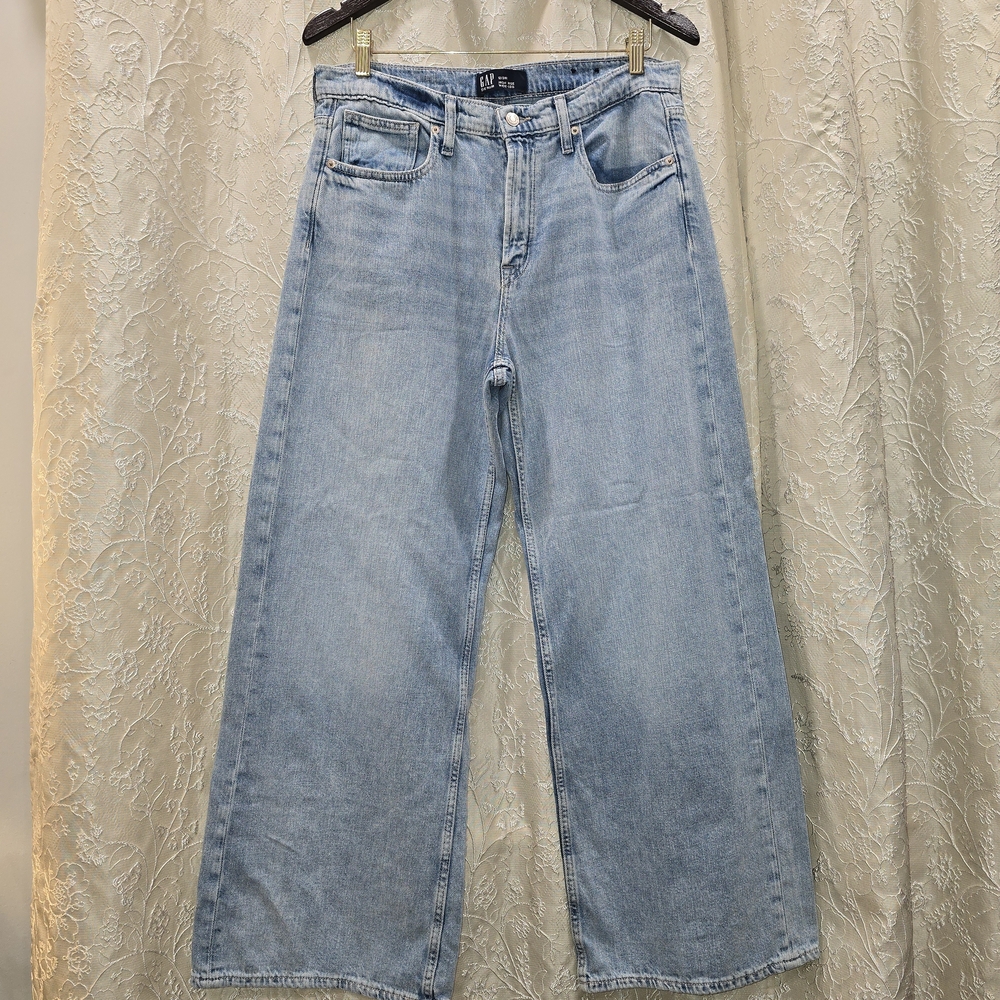 GAP Light Blue Flare Women's Jeans